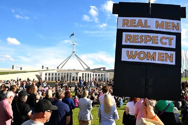 The spike in the number of women being killed in DV incidents sparked national protests. (Lukas Coch/AAP PHOTOS)