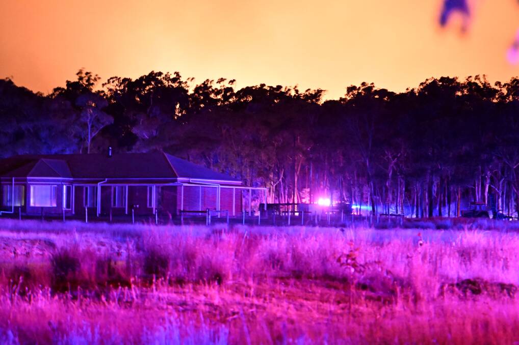 The grass fire at Newtown, near Scarsdale, lit up the night sky as residents in surrounding towns were evacuated. Picture by Lachlan Bence