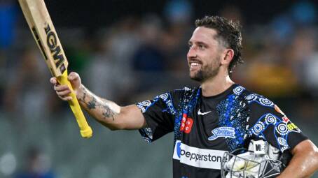 Matt Short in Adelaide Strikers colours in the BBL. Picture by Getty Images.