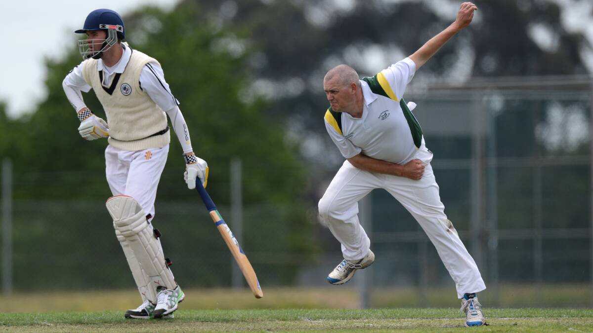 Mark Sculley bowls for Ballarat-Redan in 2013. Picture by Adam Trafford