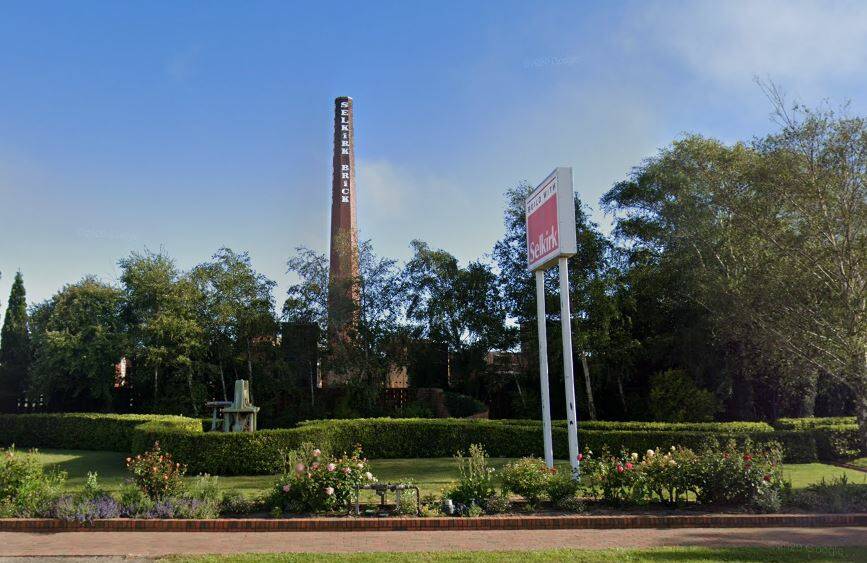 The 'Selkirk Brick' chimney in 2019. Picture from Google Maps.