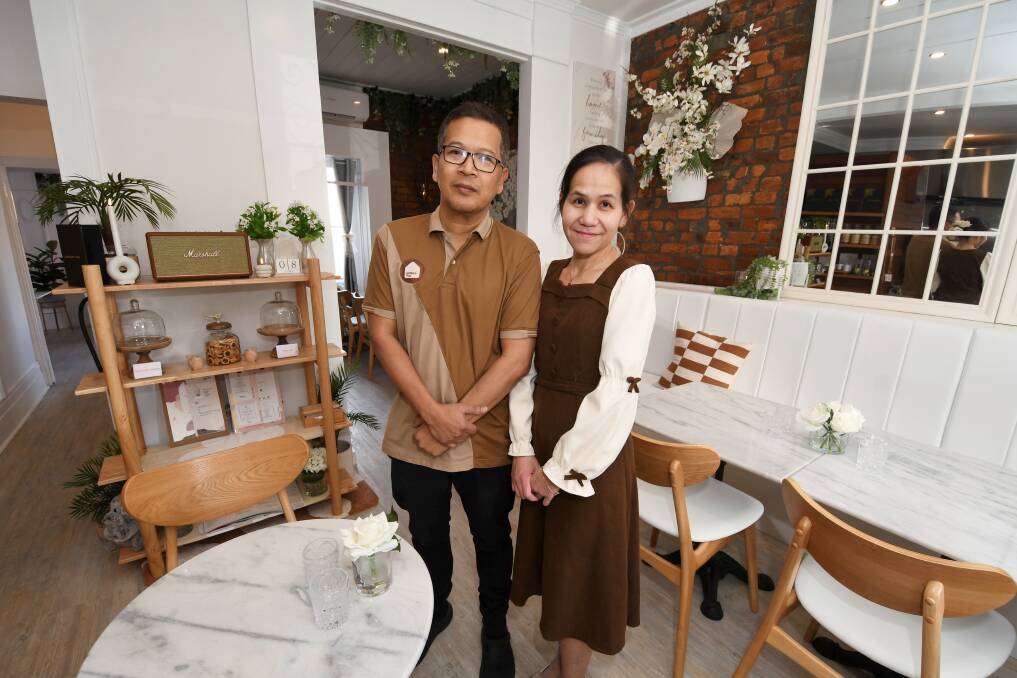 Cattleya Thai owners Alex and Katie Potikul are ready to expand their Thai cuisine offerings with Eatsy in Armstrong Street. Picture by Lachlan Bence