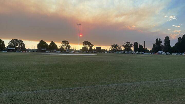 The sun sets through smoke in Wendouree. Picture by Nieve Walton
