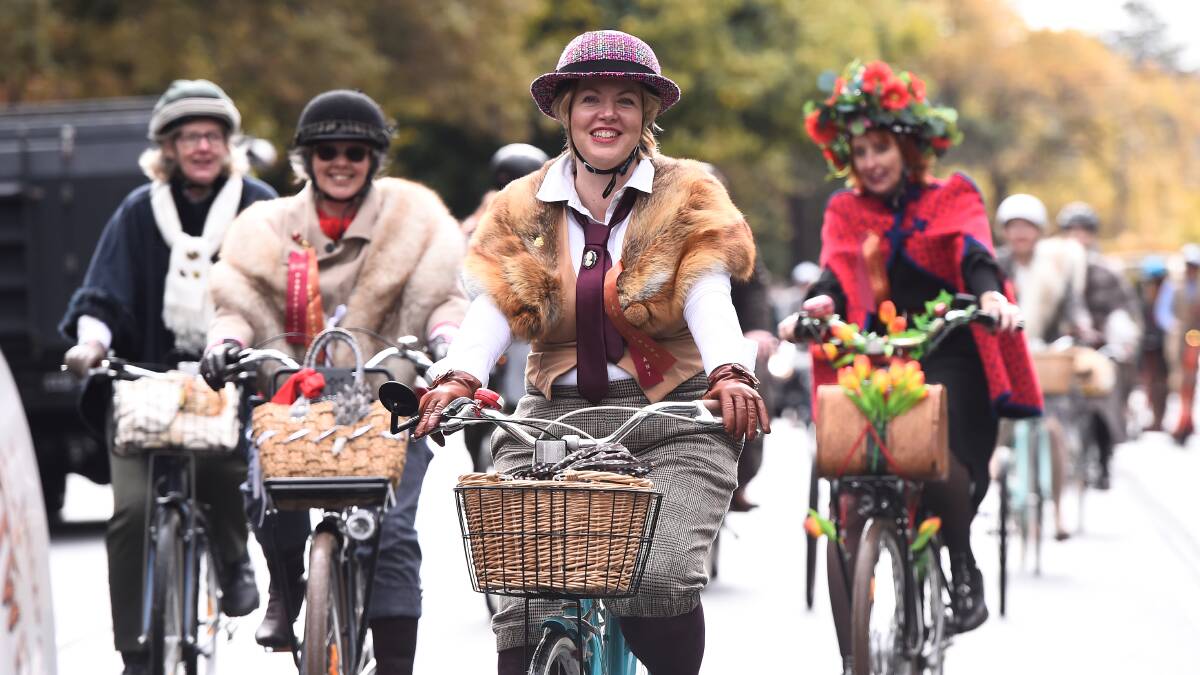 Tweed Ride participants pedal their way through the city streets during the 2023 Ballarat Heritage Festival. Picture by Adam Trafford