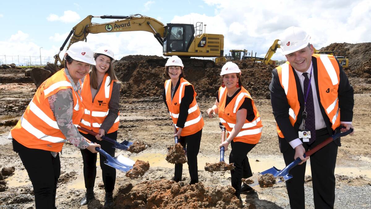 Buninyong MP Michaela Settle, Ripon Labor candidate Martha Haylett, Victorian Health Minister Mary-Anne Thomas, Wendouree MP Juliana Addison and Grampians Health chief executive Dale Fraser at the site of Ballarat's new Early Parenting Centre in Lucas. Picture by Lachlan Bence