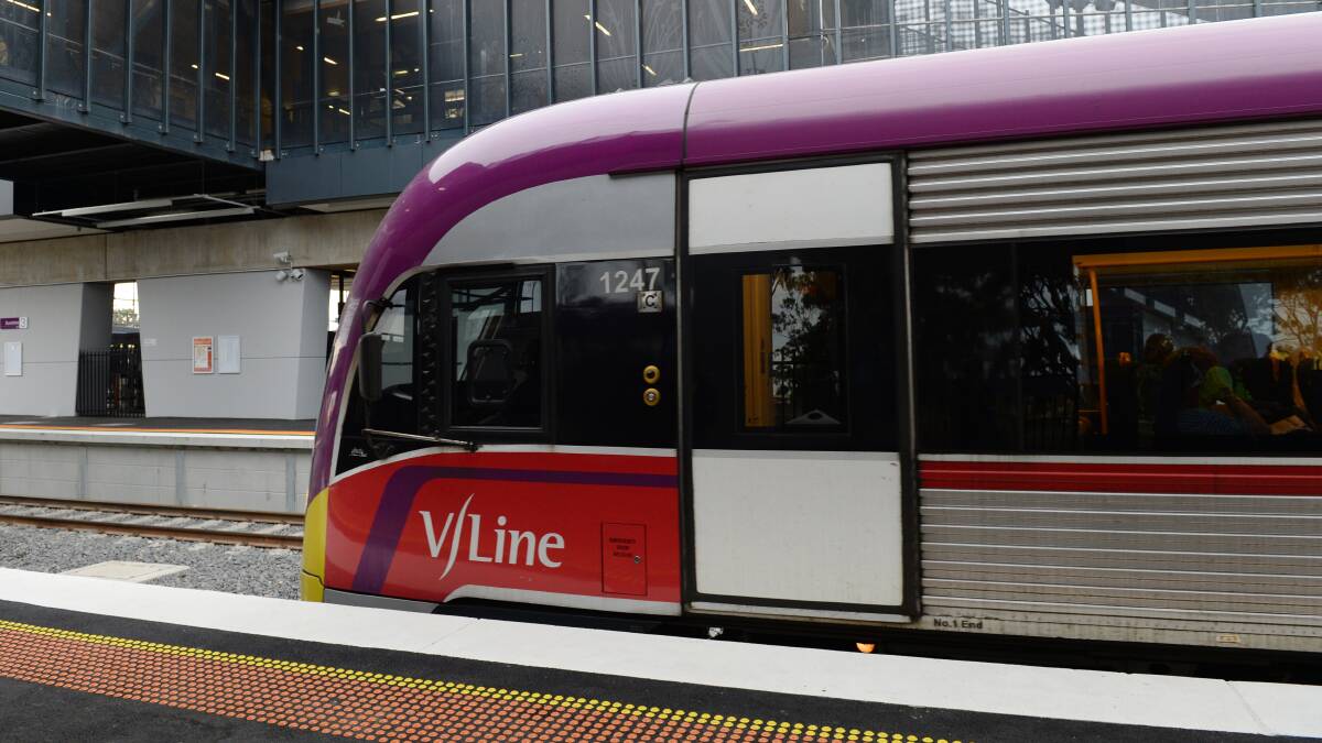 Ballarat trains hit by delays