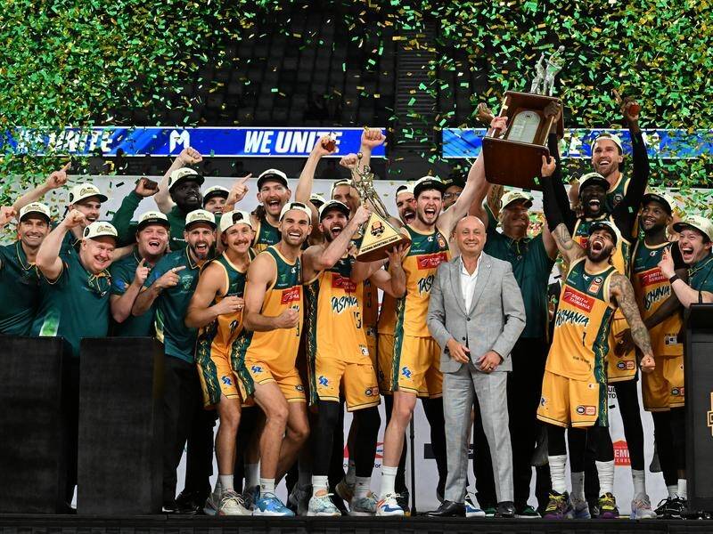 Hoopy Christmas: The NBL champion JackJumpers will welcome the NZ Breakers on December 25. (James Ross/AAP PHOTOS)