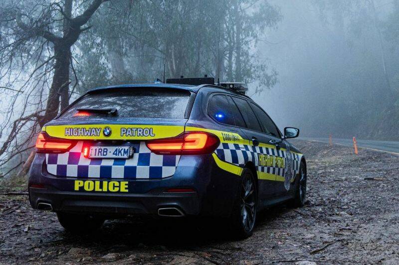 Victorian police officer charged with repeatedly driving on a suspended licence